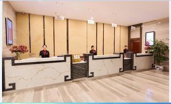 Jindongshan Taohualing Hotel Yichang Exterior photo